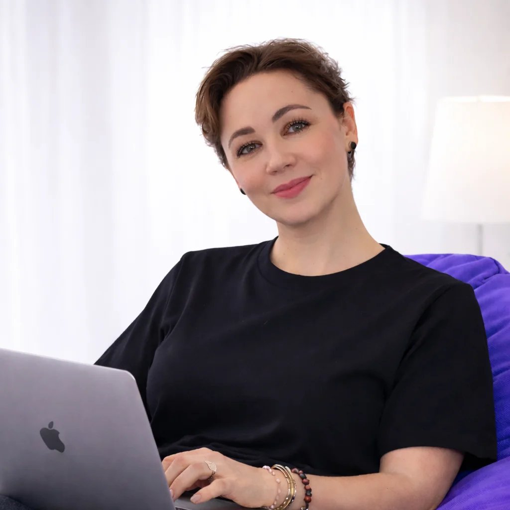 Валентина Меланина, веб-разработчик и AI-аналитик